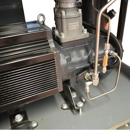 Compresor de Tornillo 100HP 440V Estacionario Evans