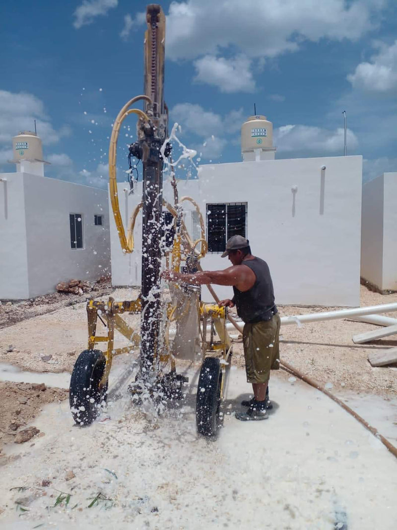 Wagon Drill 60 Perforador explorador pozo de agua / Perforadora Wagon Drill Airmobil CTQ600