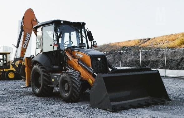 2023 CASE 570SV Retro-Excavadora