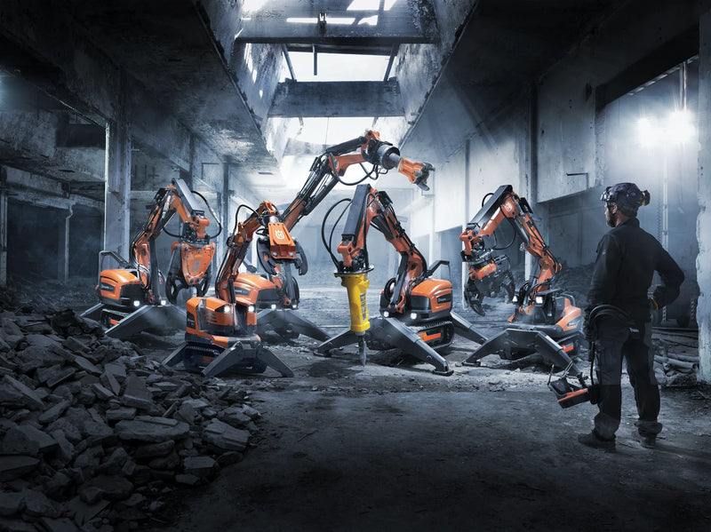 Robot de Demolición Husqvarna DXR 145 - Control Remoto, Alta Potencia y Versatilidad